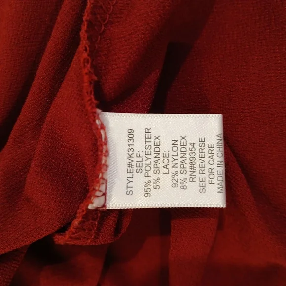 Adrienne Vittadini Dark Red Blouse Top - Picture 9 of 11